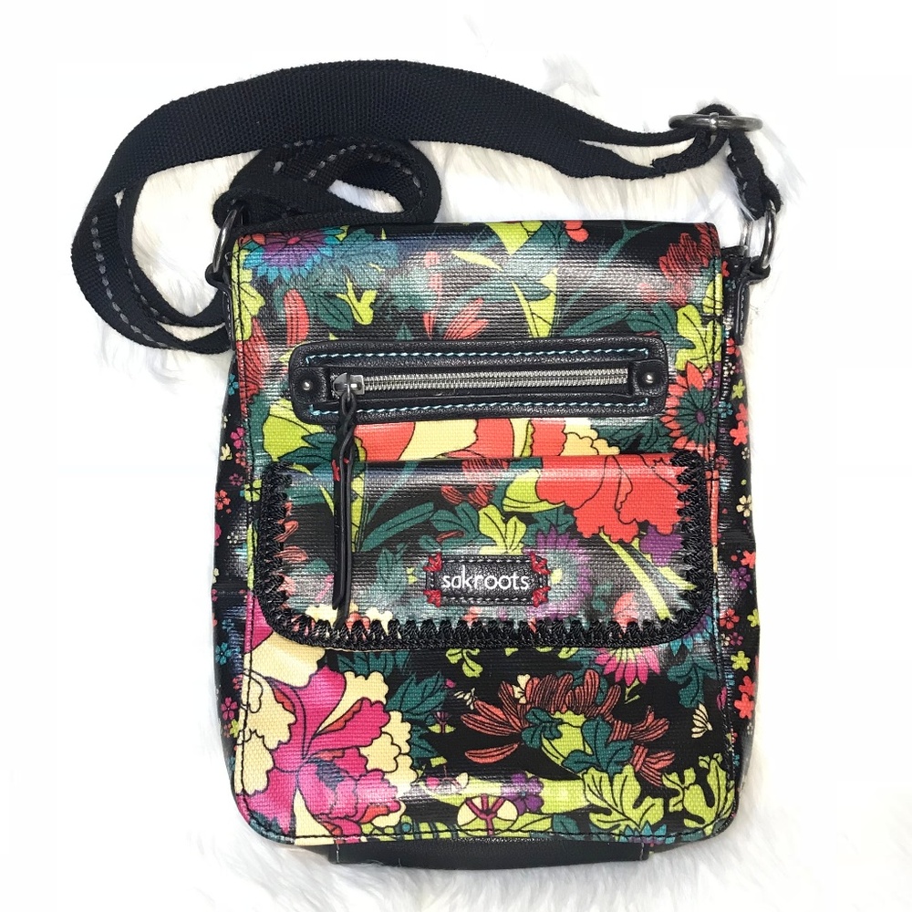 NWOT Sakroots Crossbody Purse